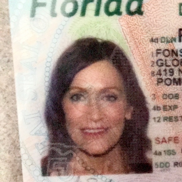 Meet your Posher, Glory - Picture 1 of 1